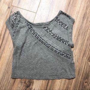 DECREE Gray Tee With Sequins Size Medium